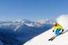 Skifahrer auf der Piste in der Schweiz