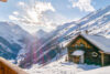 Alpen-Skihütte für familienfreundlichen Winterurlaub in der Schweiz