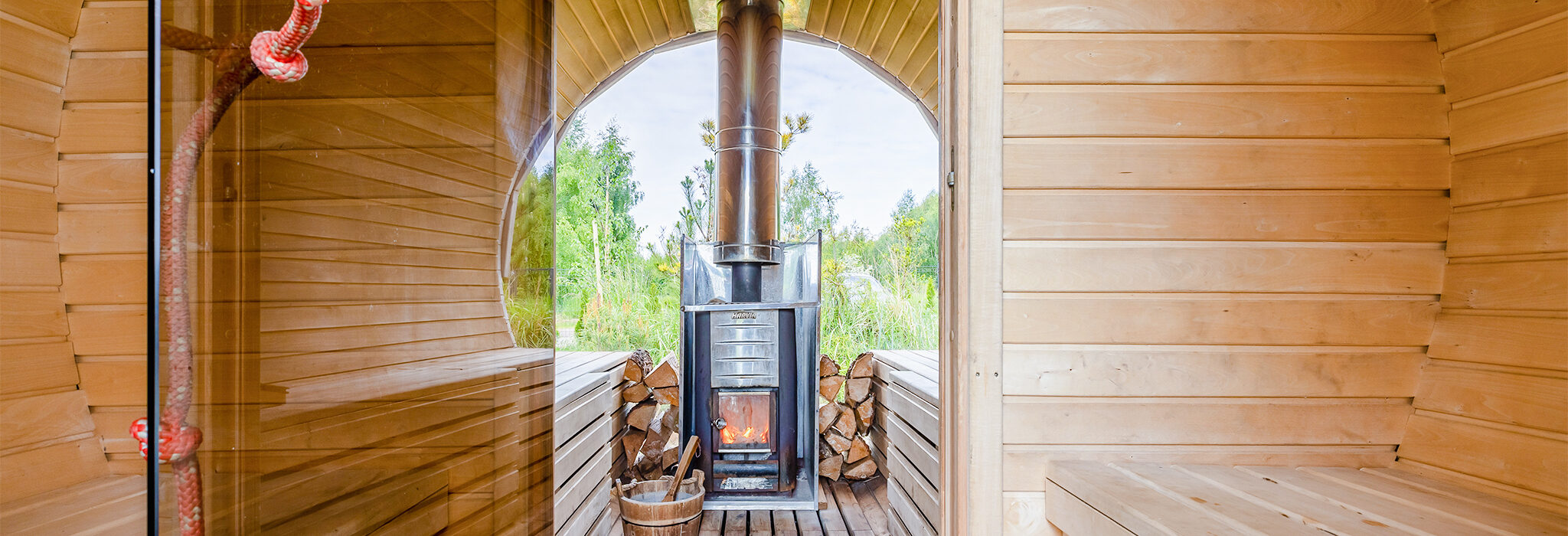 Haus mit Fasssauna
